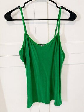 EXPRESS Emerald Green Adjustable Strap Tank Top – Size Medium
